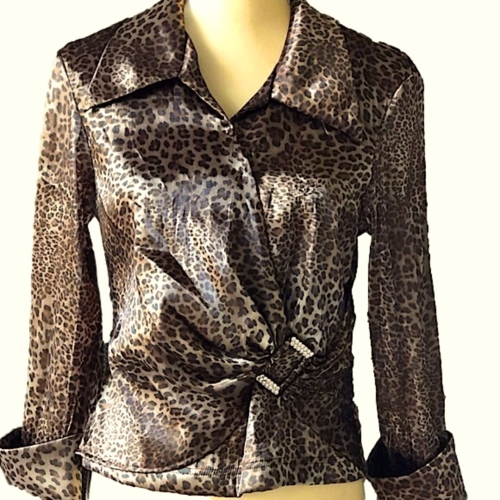 Vintage Cachet Women Size 6 Blouse Satin Brown Animal Print Crystal Elegant